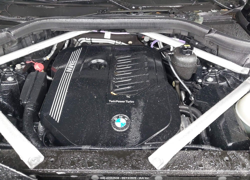 2022 BMW X5 VIN: 5UXCR6C04N9K85076