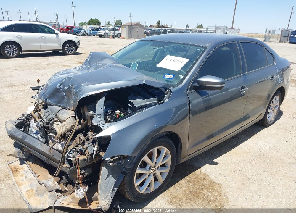 2012 VOLKSWAGEN JETTA VIN: 3VWDX7AJXCM411370