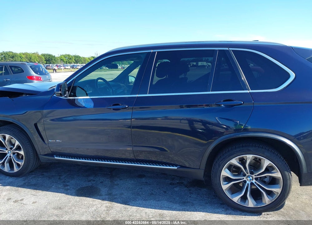 2017 BMW X5 VIN: 5UXKR2C35H0X05323