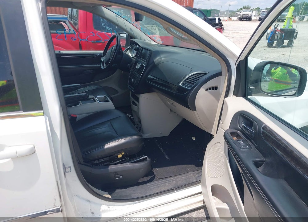 2012 CHRYSLER TOWN & COUNTRY TOURING VIN: 2C4RC1BGXCR229231