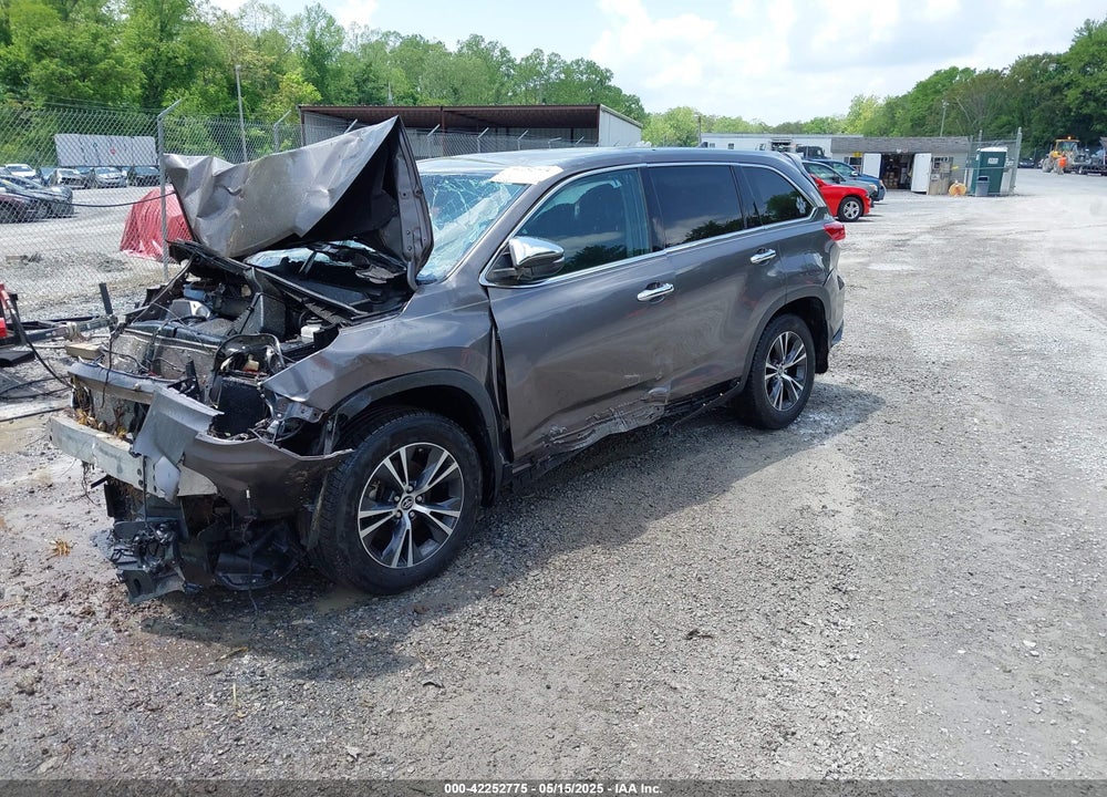 2019 TOYOTA HIGHLANDER VIN: 5TDBZRFH5KS722354
