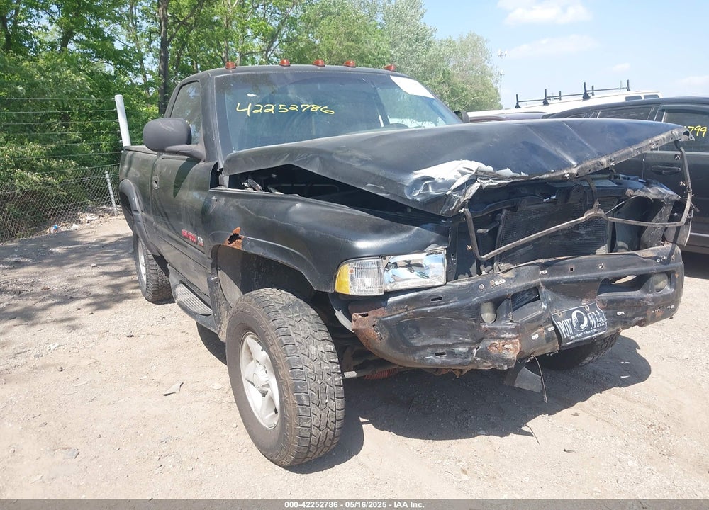 1998 DODGE RAM 1500 ST VIN: 1B7HF16Z0WS701907