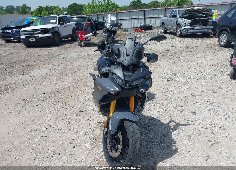 2024 YAMAHA MTT09 GT VIN: JYARN74E5RA002756