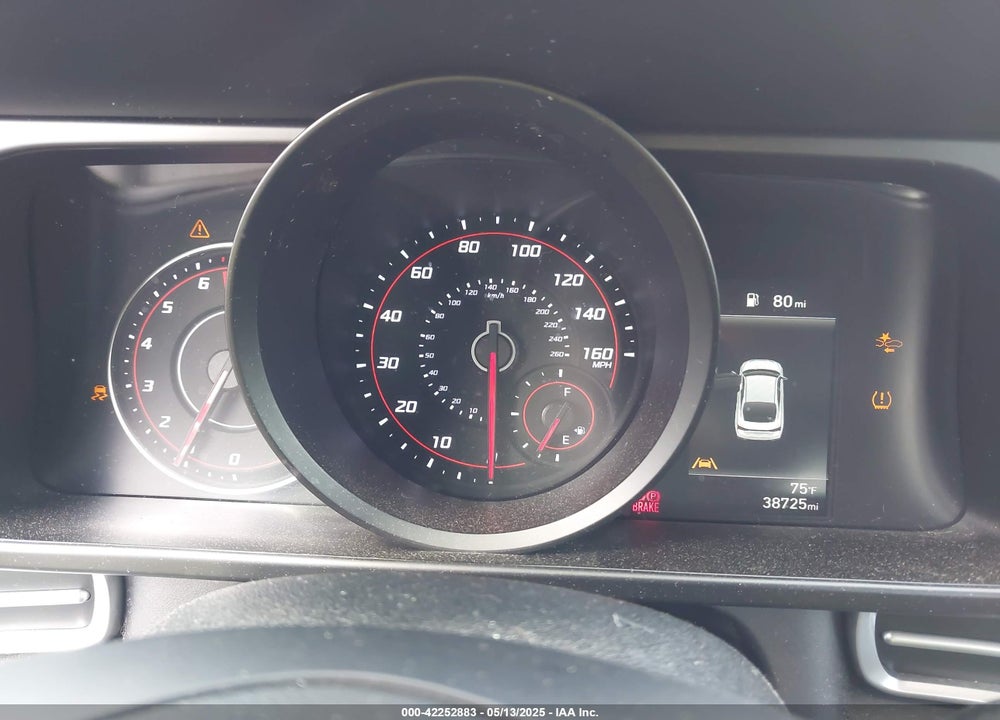 2023 HYUNDAI ELANTRA VIN: KMHLM4AG8PU555989