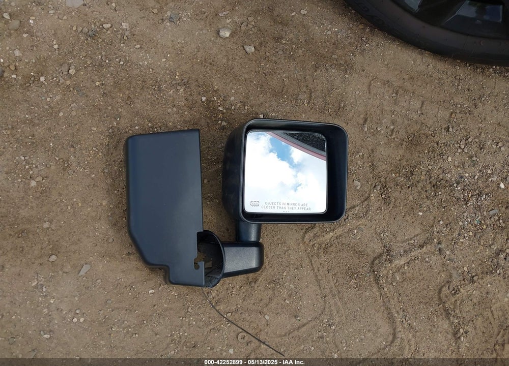 2011 JEEP WRANGLER UNLIMITED VIN: 1J4BA5H1XBL592843
