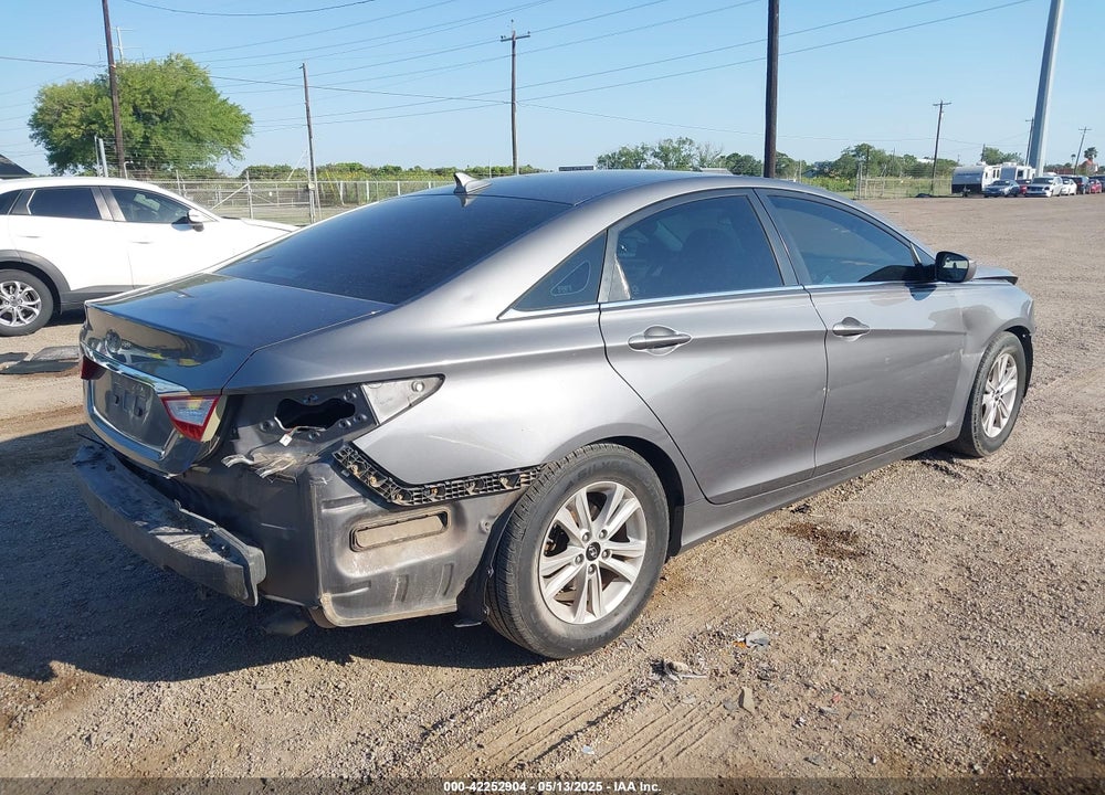 2011 HYUNDAI SONATA VIN: 5NPEB4AC6BH194989