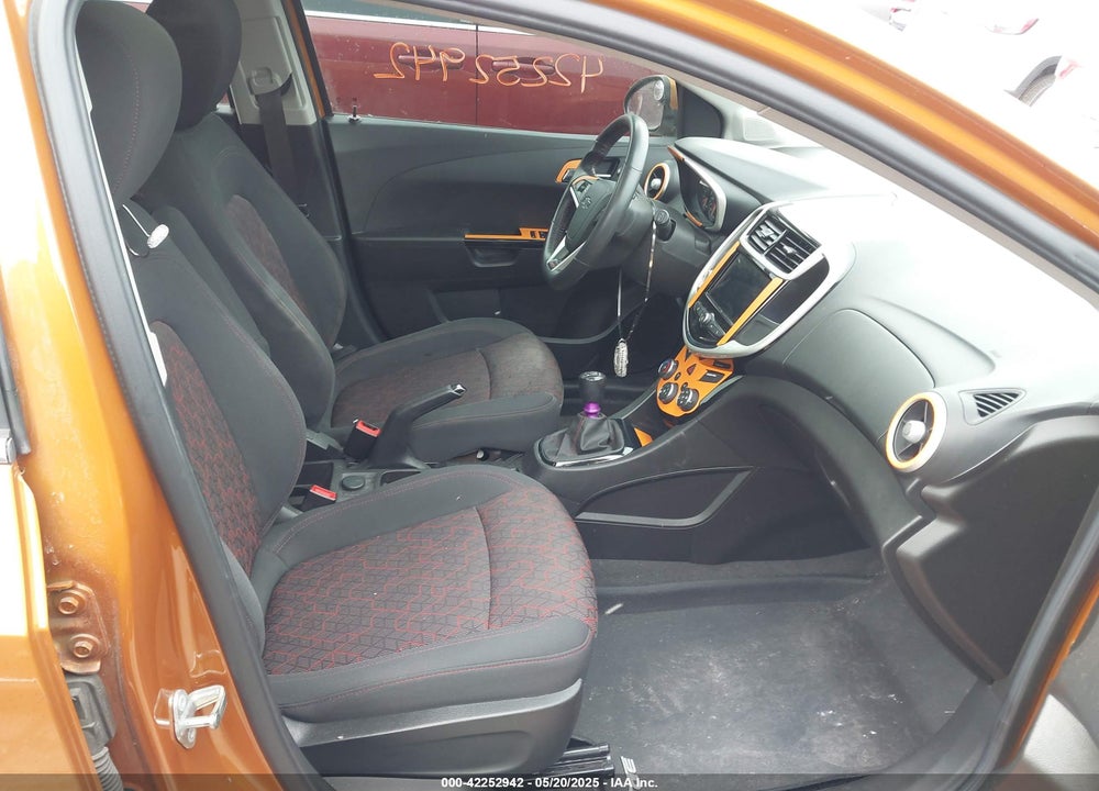 2018 CHEVROLET SONIC VIN: 1G1JC6SB0J4101281