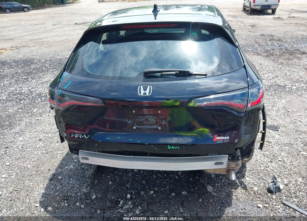 2023 HONDA HR-V VIN: 3CZRZ1H3XPM704984
