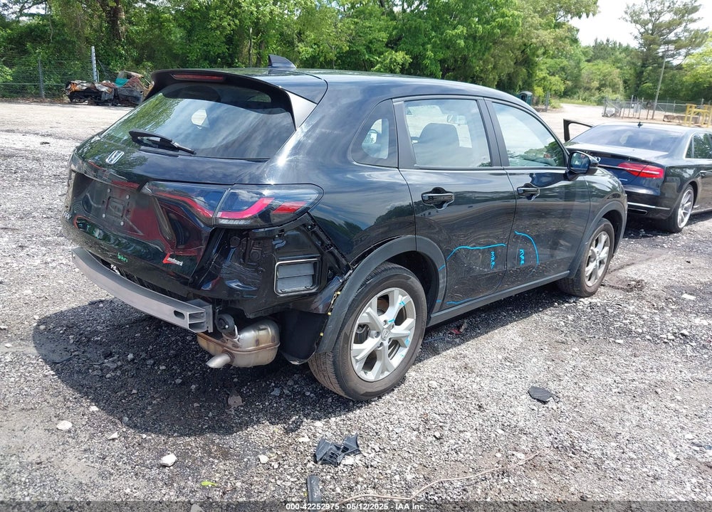 2023 HONDA HR-V VIN: 3CZRZ1H3XPM704984