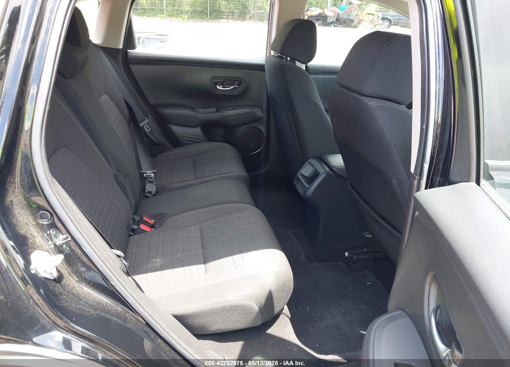 2023 HONDA HR-V VIN: 3CZRZ1H3XPM704984