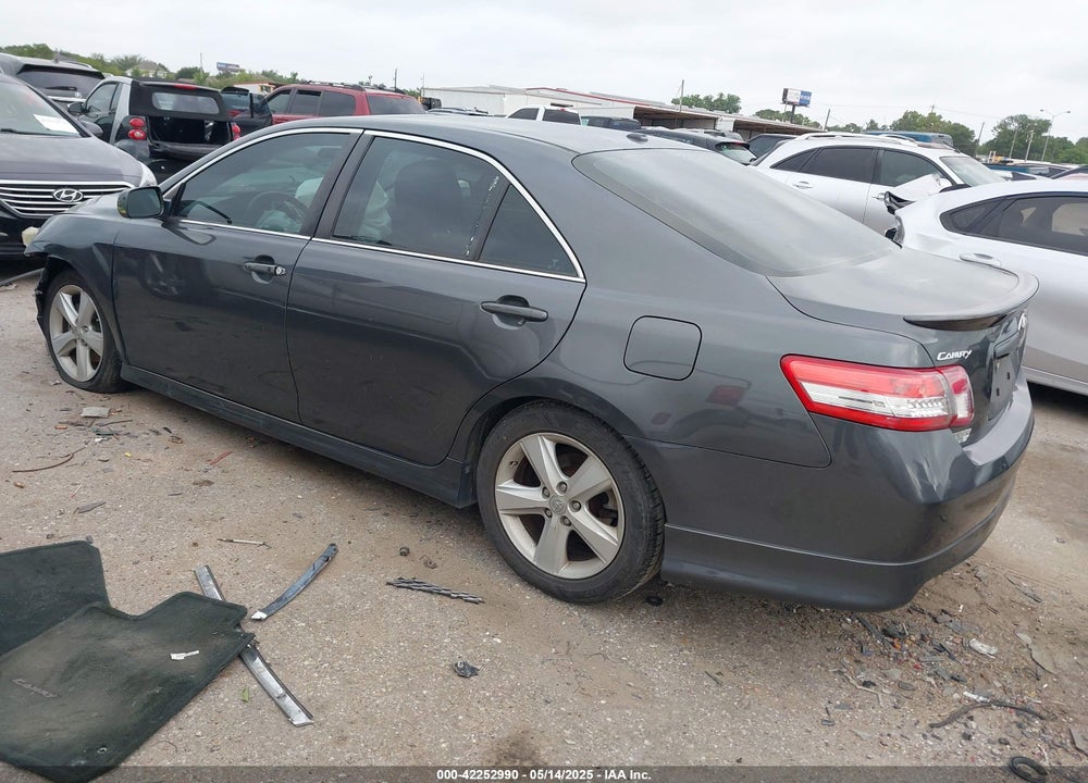 2011 TOYOTA CAMRY SE VIN: 4T1BF3EK4BU230389