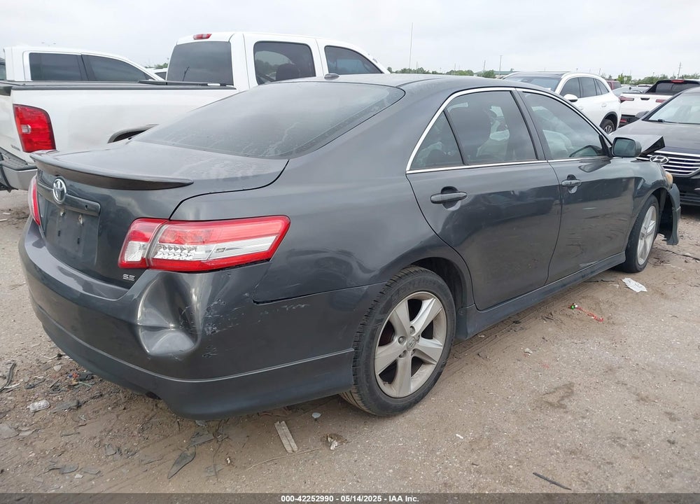 2011 TOYOTA CAMRY SE VIN: 4T1BF3EK4BU230389