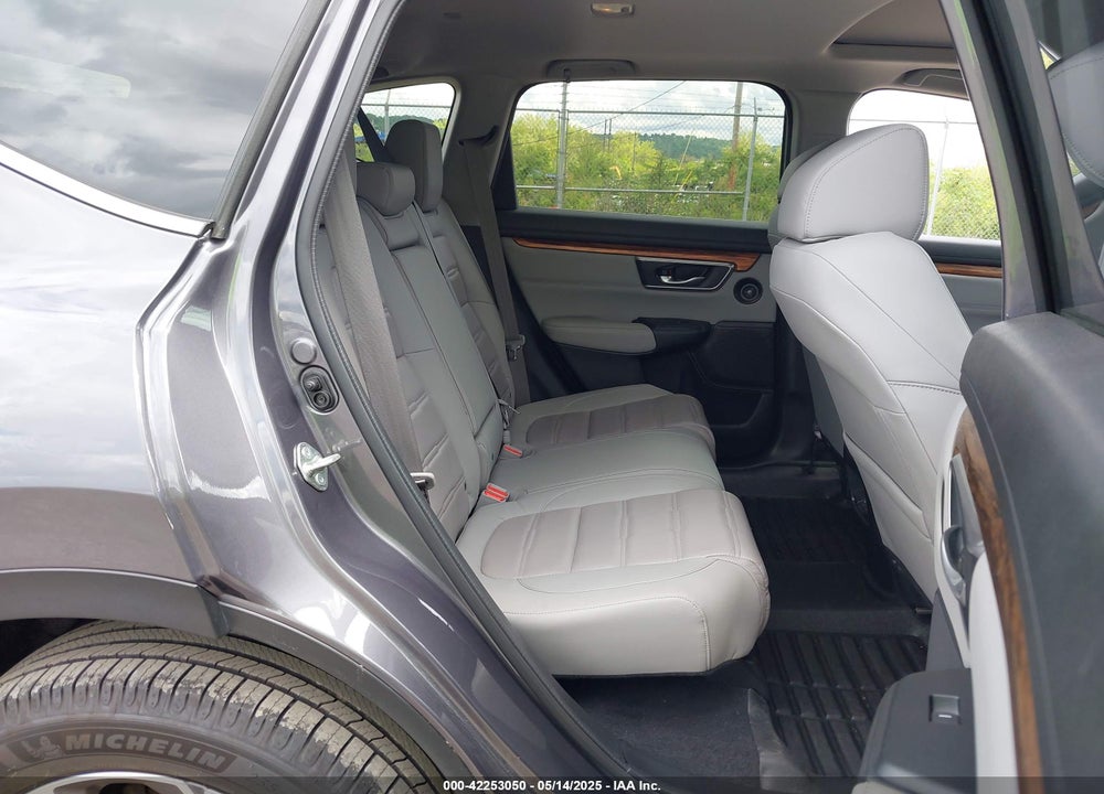2019 HONDA CR-V VIN: 7FARW2H81KE043718
