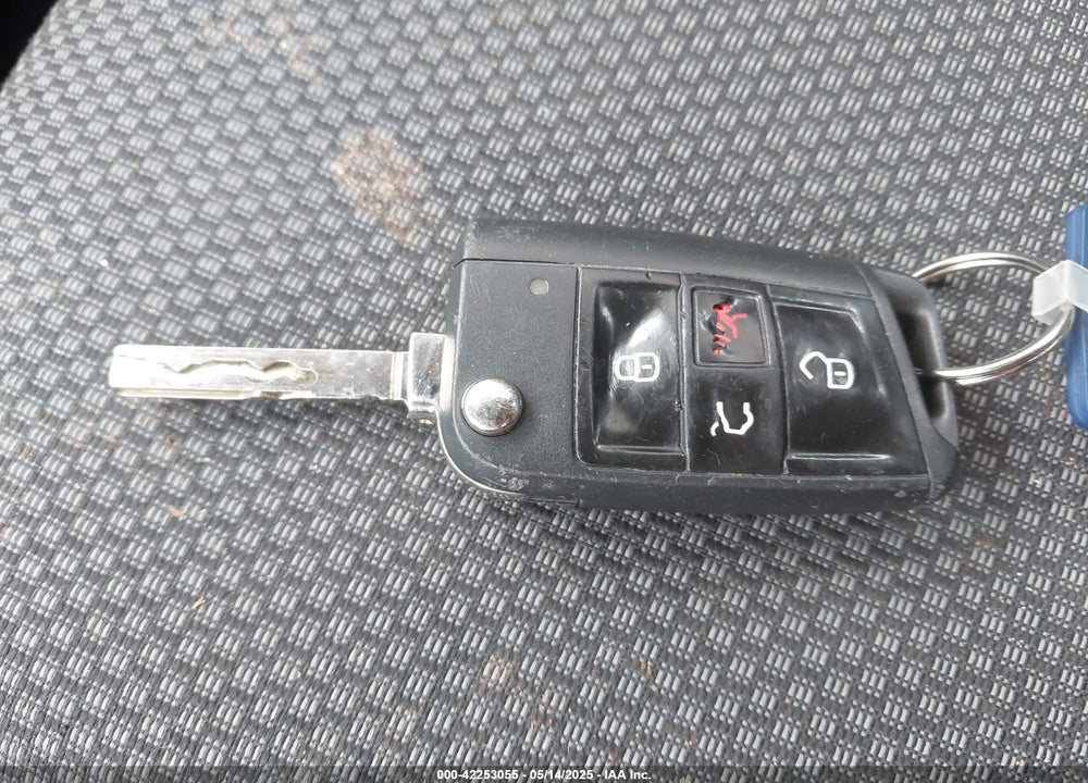 2019 VOLKSWAGEN JETTA VIN: 3VWC57BU7KM026115