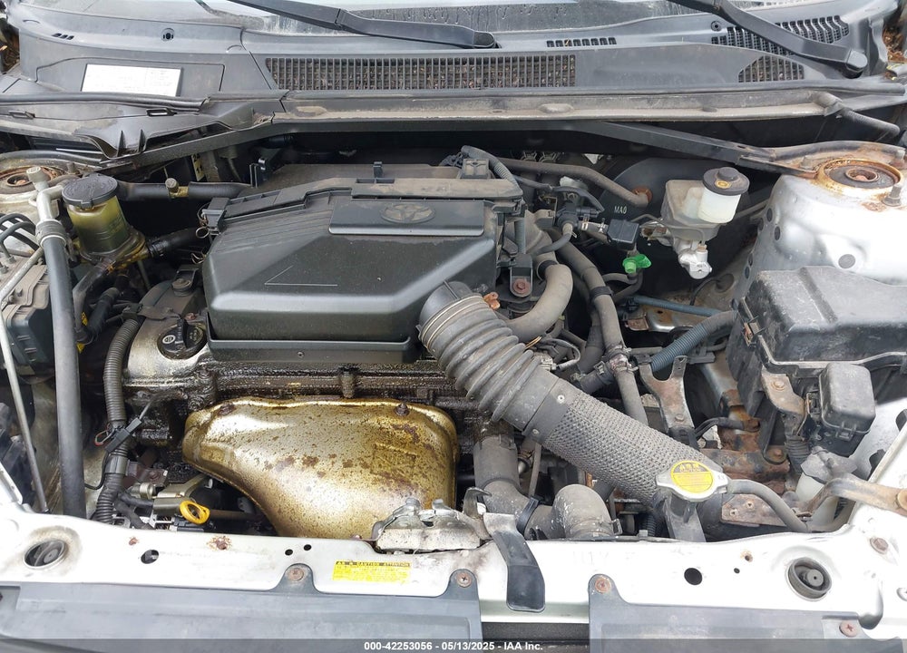 2005 TOYOTA RAV4 VIN: JTEGD20V150054582