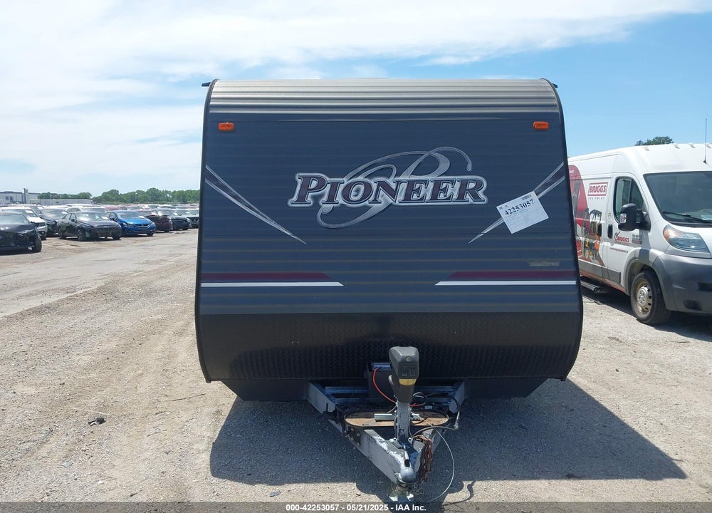 2017 HEARTLAND PIONEER VIN: 5SFPB3327HE332729