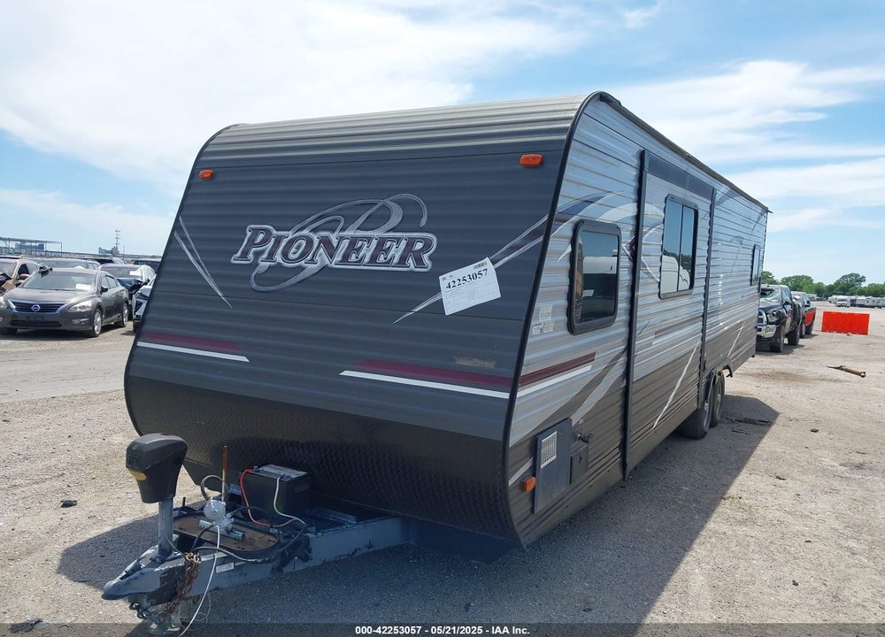 2017 HEARTLAND PIONEER VIN: 5SFPB3327HE332729