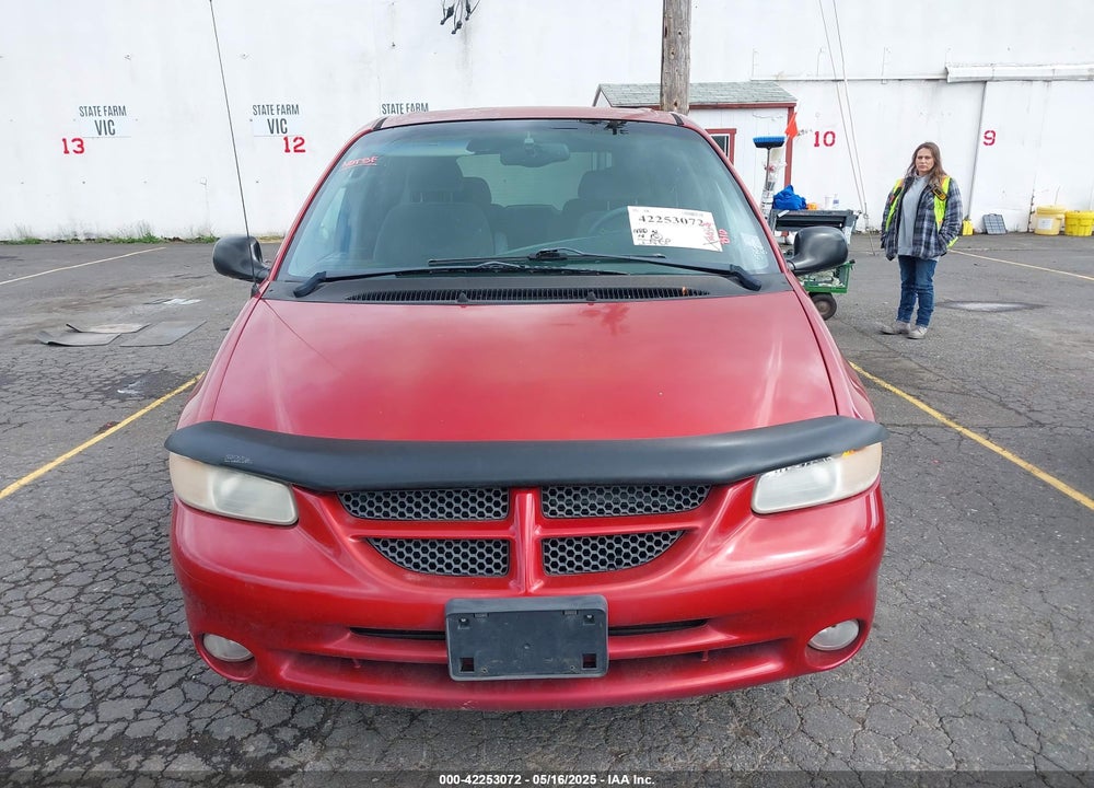 2000 DODGE GRAND CARAVAN ES VIN: 1B4GP74L5YB705834