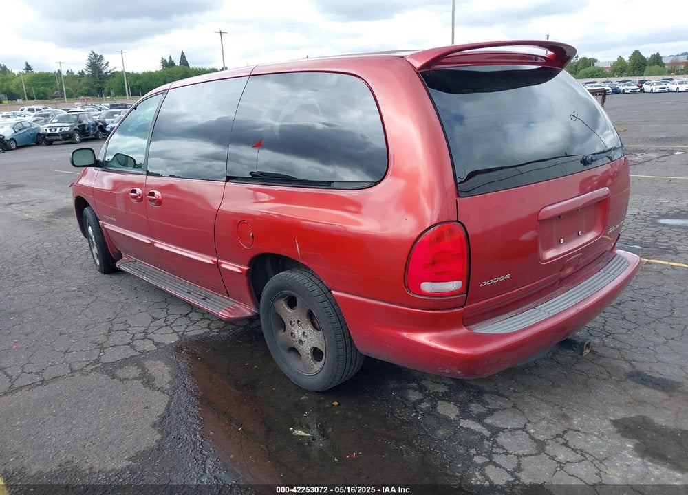 2000 DODGE GRAND CARAVAN ES VIN: 1B4GP74L5YB705834