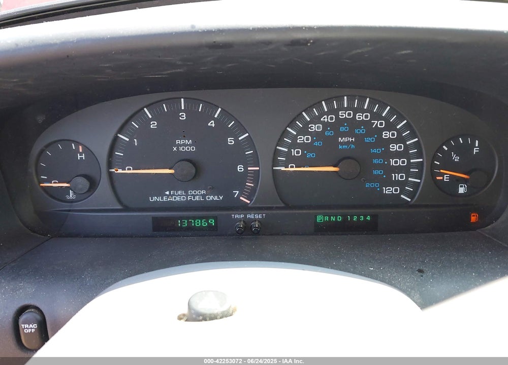 2000 DODGE GRAND CARAVAN ES VIN: 1B4GP74L5YB705834