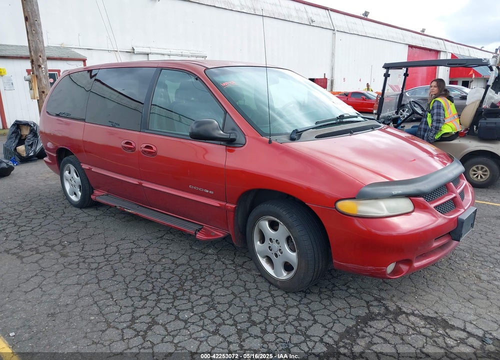 2000 DODGE GRAND CARAVAN ES VIN: 1B4GP74L5YB705834