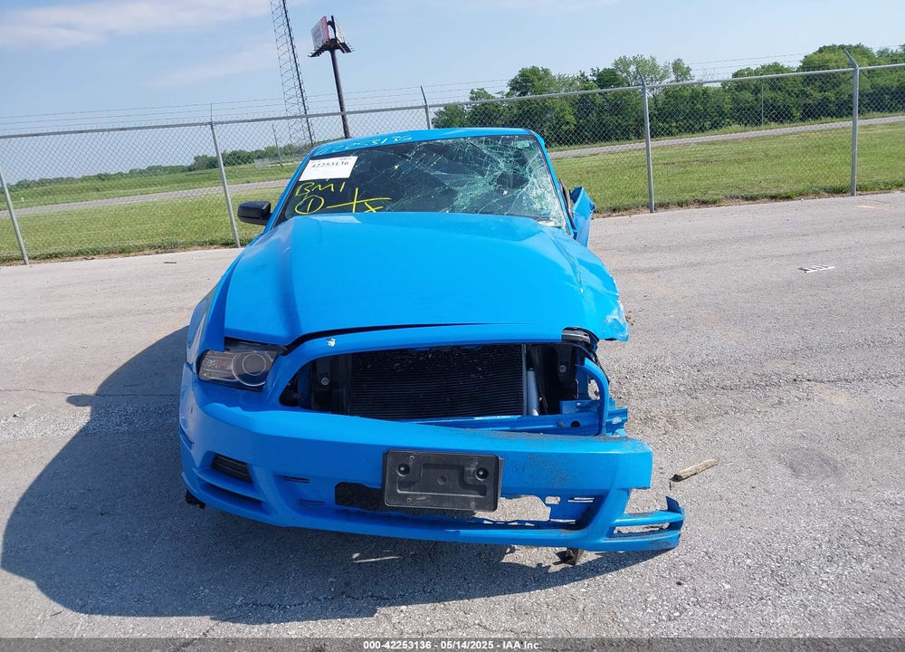 2014 FORD MUSTANG V6 VIN: 1ZVBP8AM5E5250006