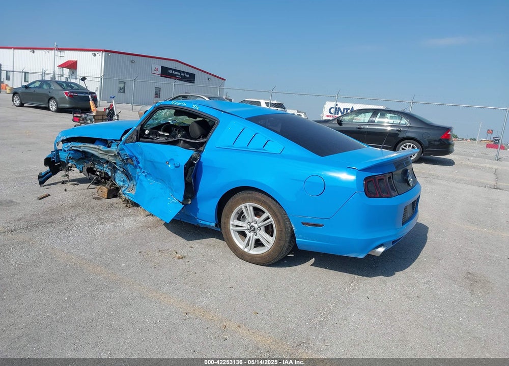 2014 FORD MUSTANG V6 VIN: 1ZVBP8AM5E5250006