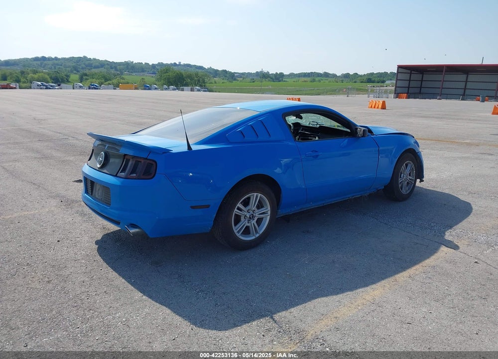 2014 FORD MUSTANG V6 VIN: 1ZVBP8AM5E5250006