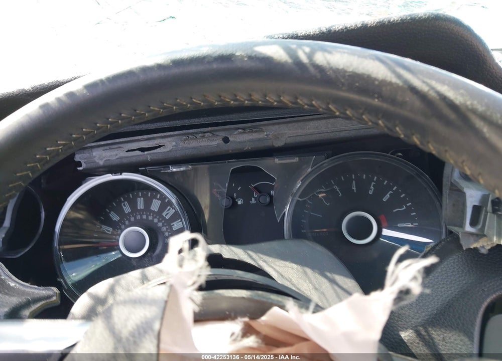2014 FORD MUSTANG V6 VIN: 1ZVBP8AM5E5250006