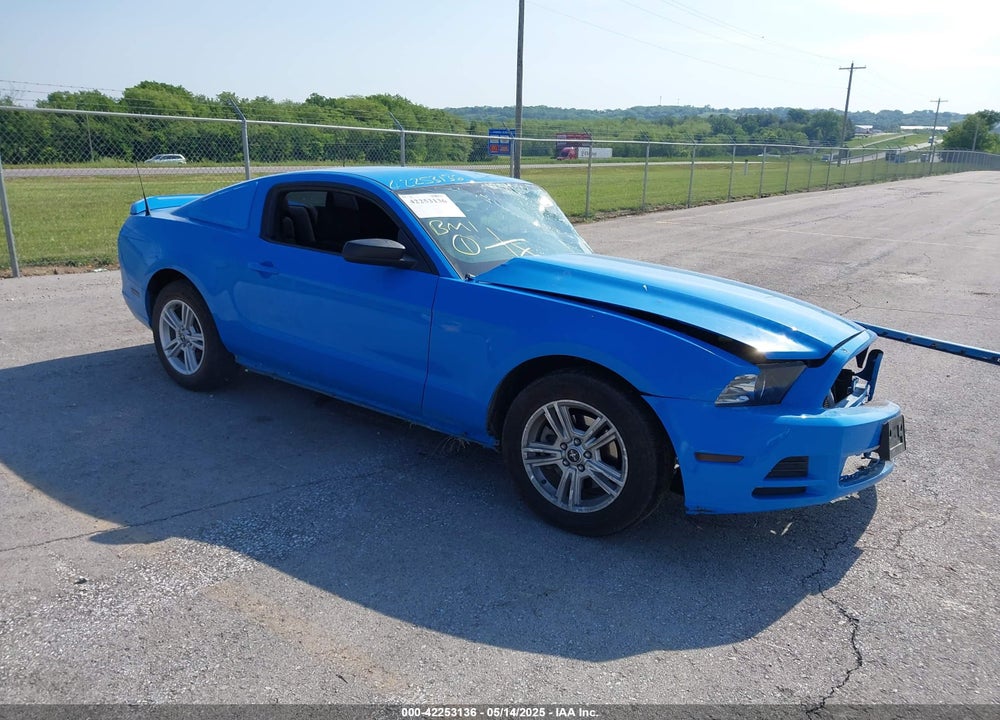 2014 FORD MUSTANG V6 VIN: 1ZVBP8AM5E5250006