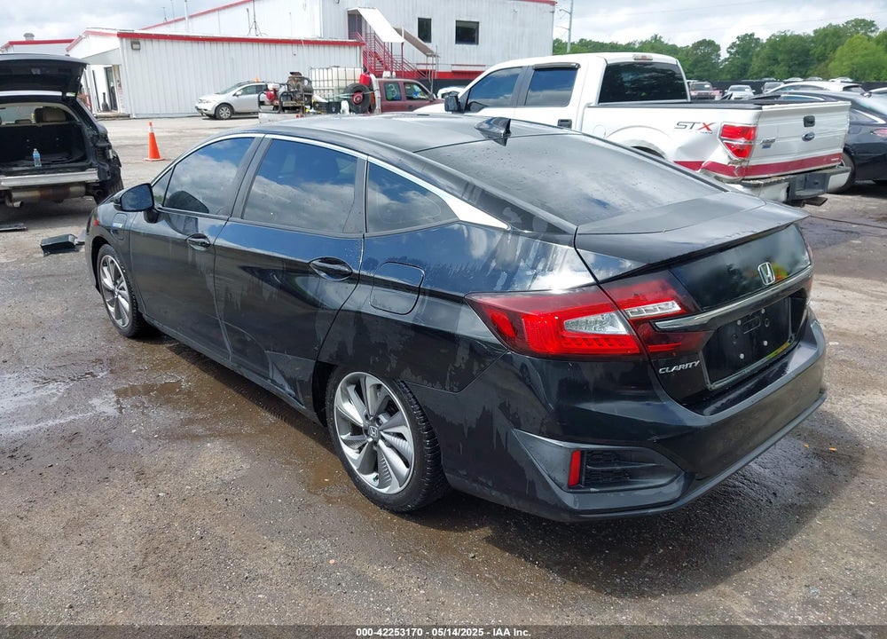 2018 HONDA CLARITY PLUG-IN HYBRID VIN: JHMZC5F17JC008994