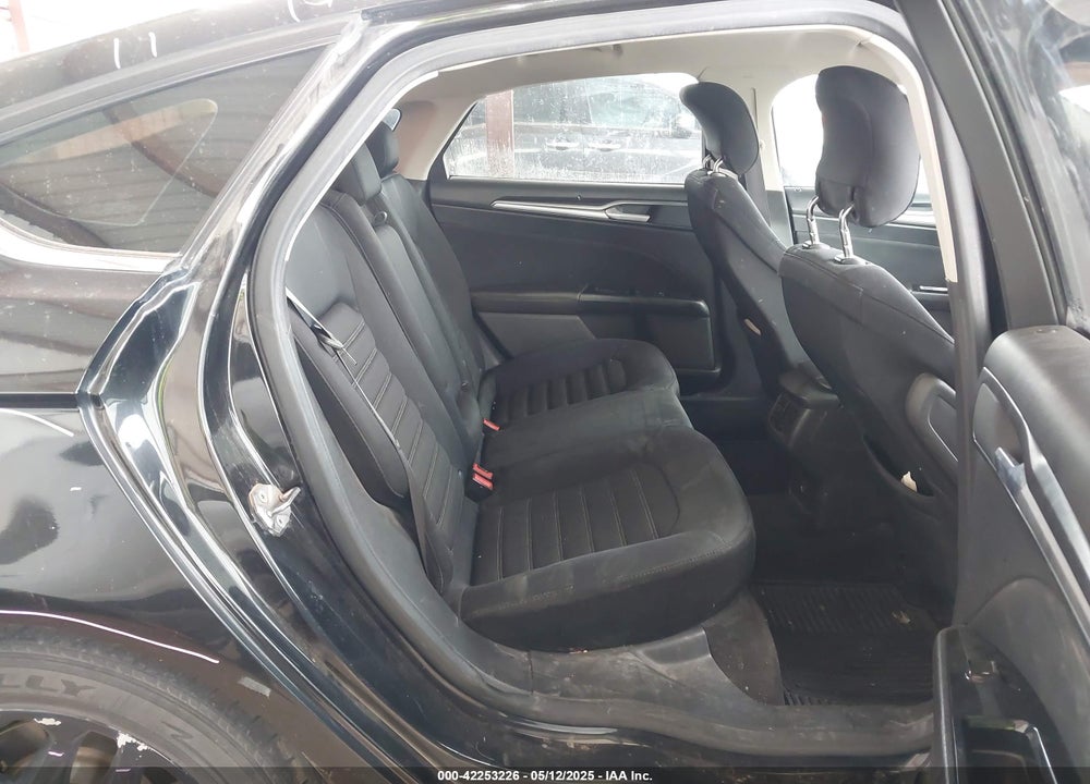 2013 FORD FUSION SE VIN: 3FA6P0H7XDR192904