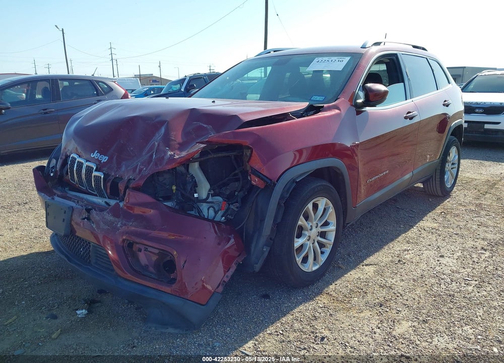 2019 JEEP CHEROKEE LATITUDE FWD VIN: 1C4PJLCB2KD129024
