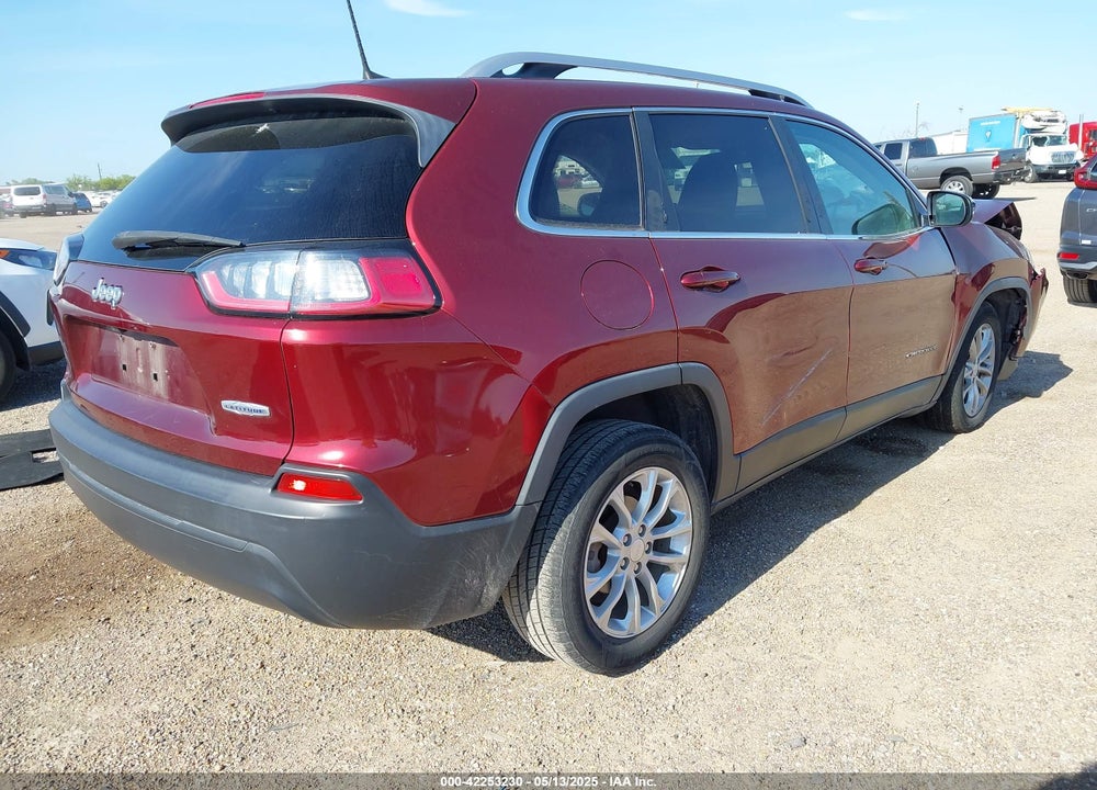 2019 JEEP CHEROKEE LATITUDE FWD VIN: 1C4PJLCB2KD129024