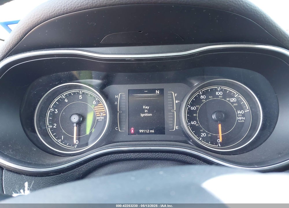 2019 JEEP CHEROKEE LATITUDE FWD VIN: 1C4PJLCB2KD129024