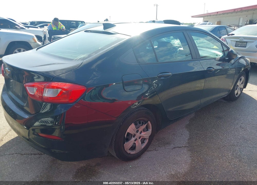 2016 CHEVROLET CRUZE VIN: 1G1BC5SM1G7273472