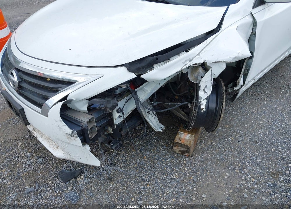 2014 NISSAN ALTIMA VIN: 1N4AL3AP7EN389325