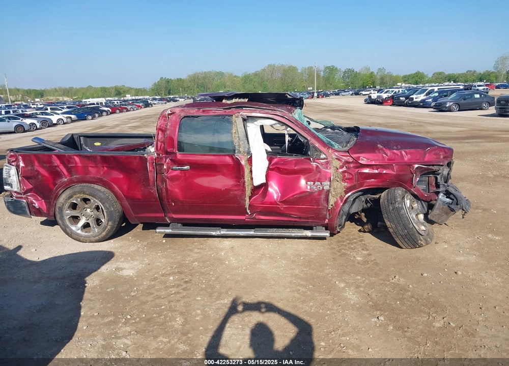 2017 RAM 1500 VIN: 1C6RR7VT1HS844497