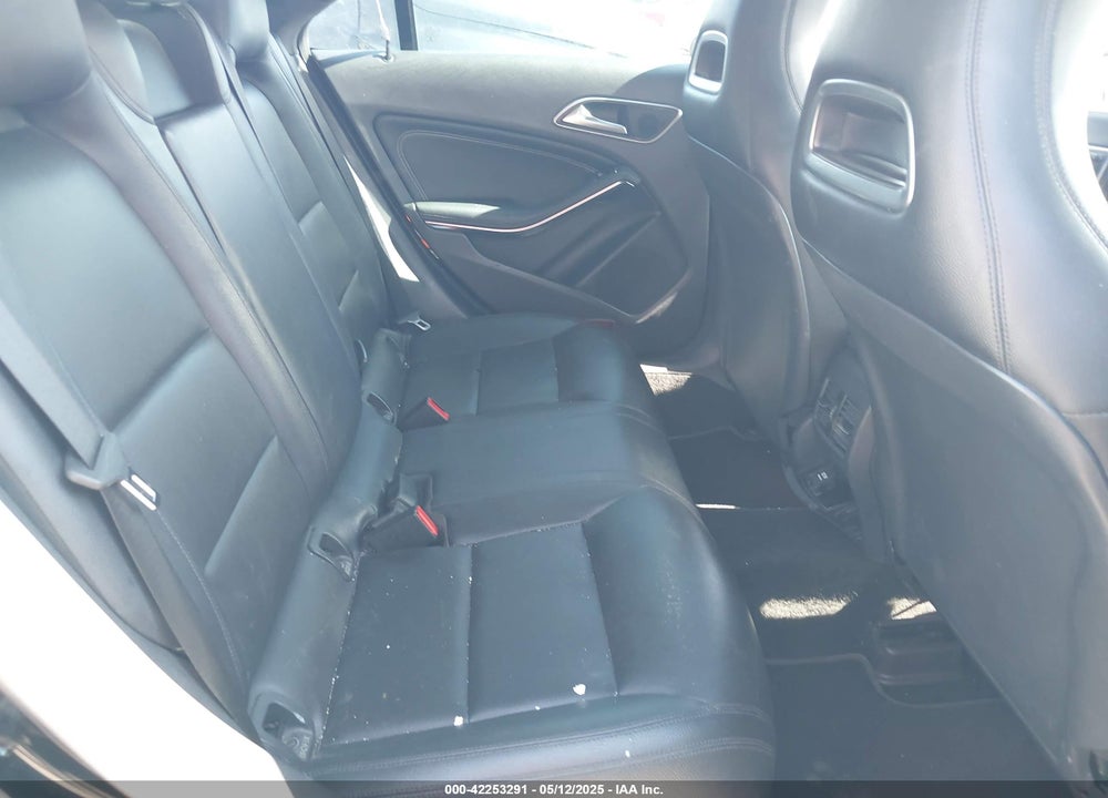 2014 MERCEDES-BENZ CLA 250 VIN: WDDSJ4EB9EN152673