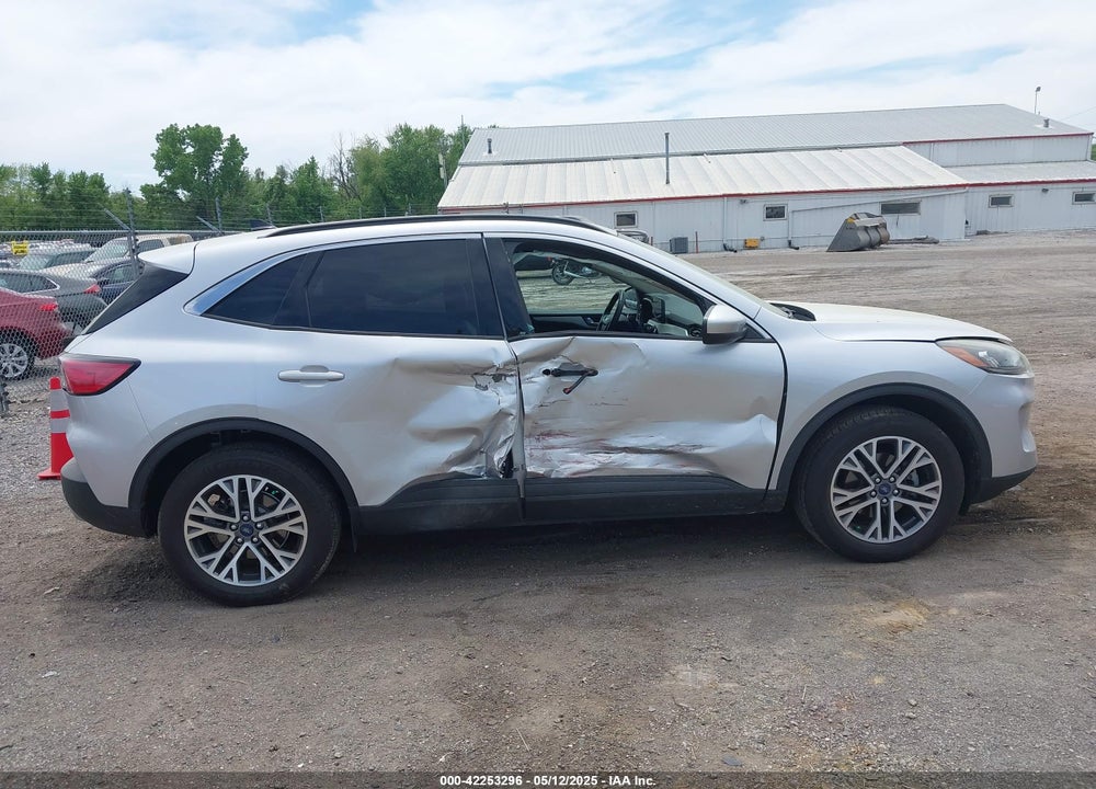 2020 FORD ESCAPE VIN: 1FMCU9H67LUA17191