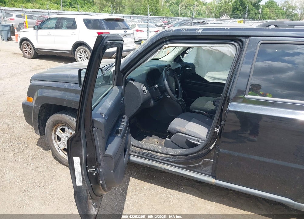 2009 JEEP PATRIOT VIN: 1J4FT28A19D140715
