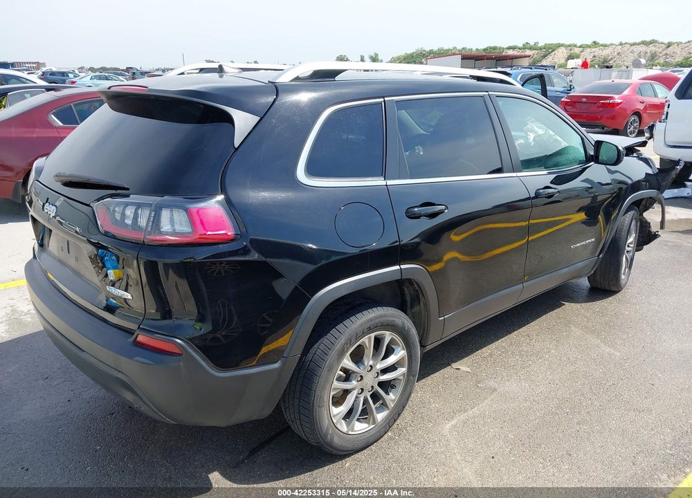 2019 JEEP CHEROKEE LATITUDE PLUS FWD VIN: 1C4PJLLB1KD154206