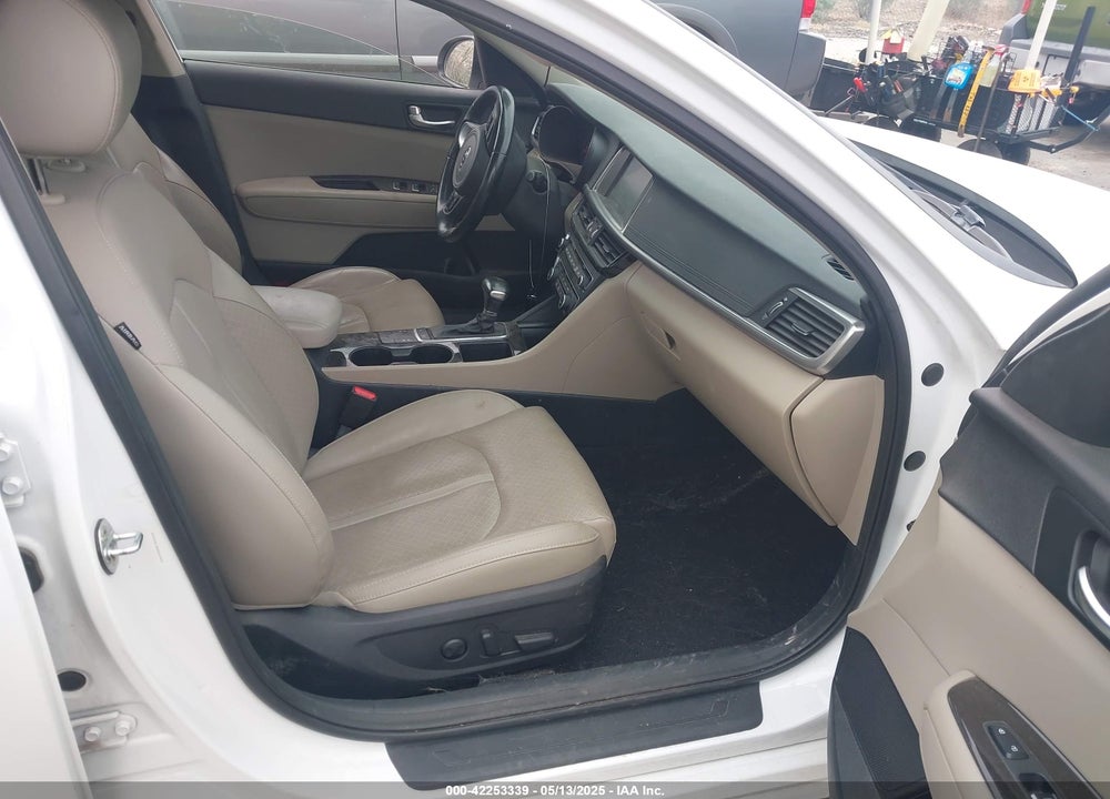 2016 KIA OPTIMA VIN: 5XXGU4L35GG069405