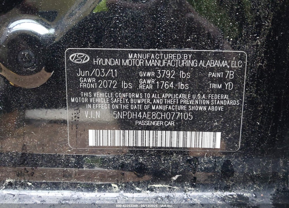 2012 HYUNDAI ELANTRA VIN: 5NPDH4AE8CH077105