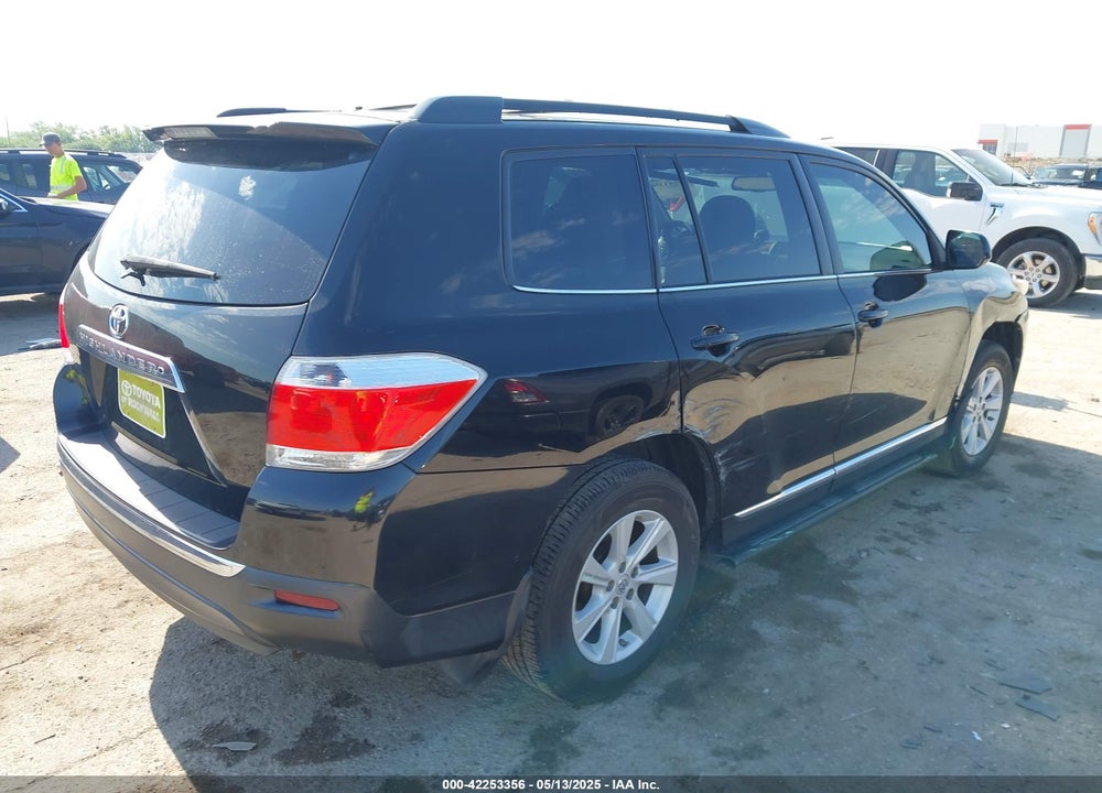 2013 TOYOTA HIGHLANDER VIN: 5TDZK3EH6DS127114