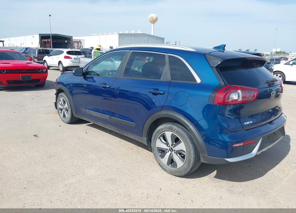 2017 KIA NIRO VIN: KNDCB3LC7H5078501
