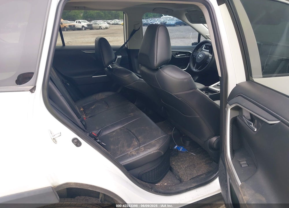 2019 TOYOTA RAV4 HYBRID VIN: 2T3DWRFV8KW009793