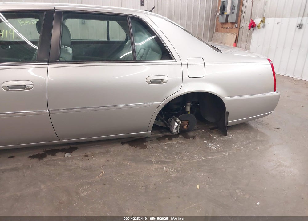 2006 CADILLAC DTS VIN: 1G6KD57Y16U246551