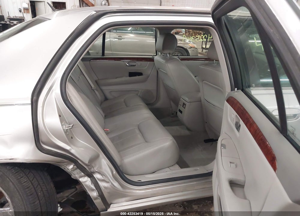2006 CADILLAC DTS VIN: 1G6KD57Y16U246551