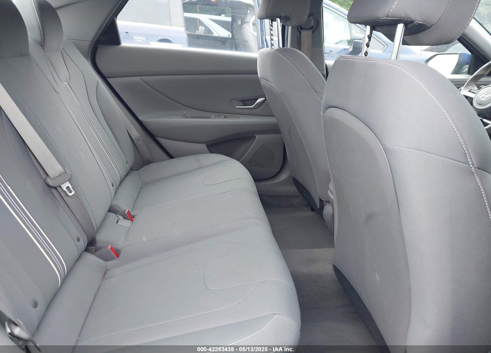 2023 HYUNDAI ELANTRA VIN: 5NPLS4AG7PH090562